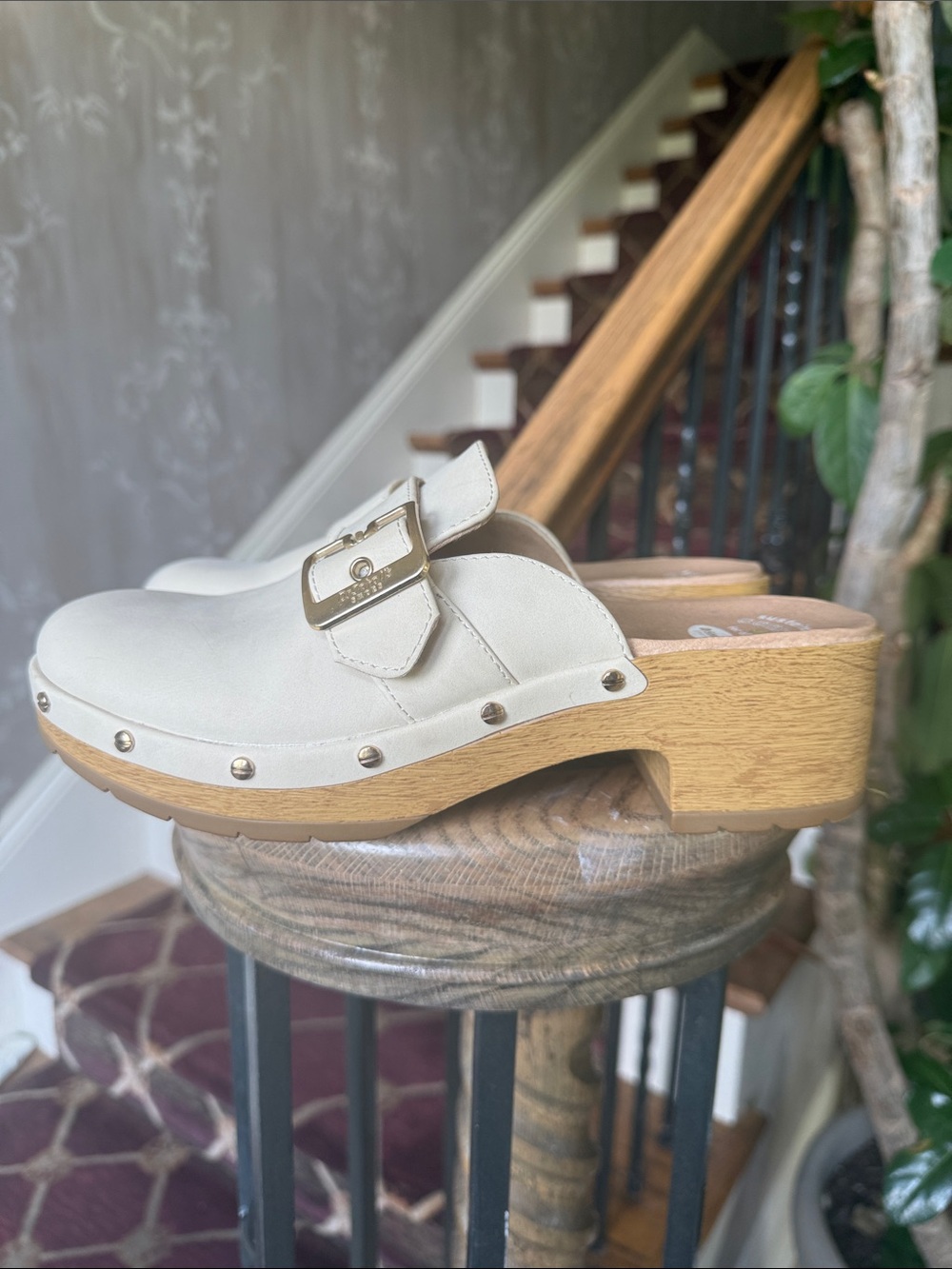 DR SCHOLLS classic clogs cream size 7 good condition - Picture 5 of 11